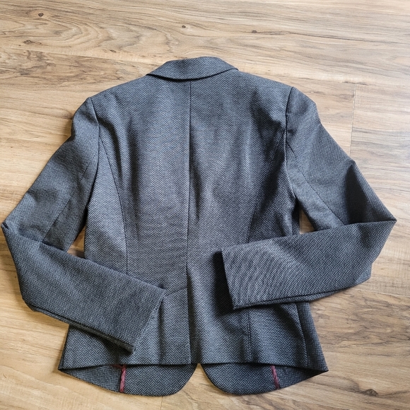 RW&CO Fitted Blazer With Stretch Lining Size Small - Picture 4 of 10